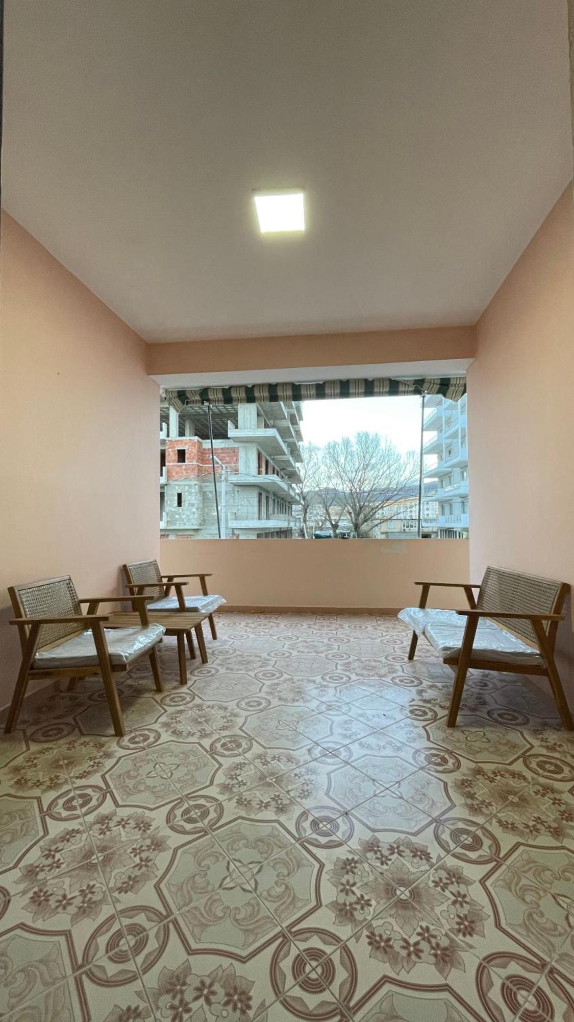 Vila Osmenaj Rent Room Or Apartment Vlorë Exterior foto